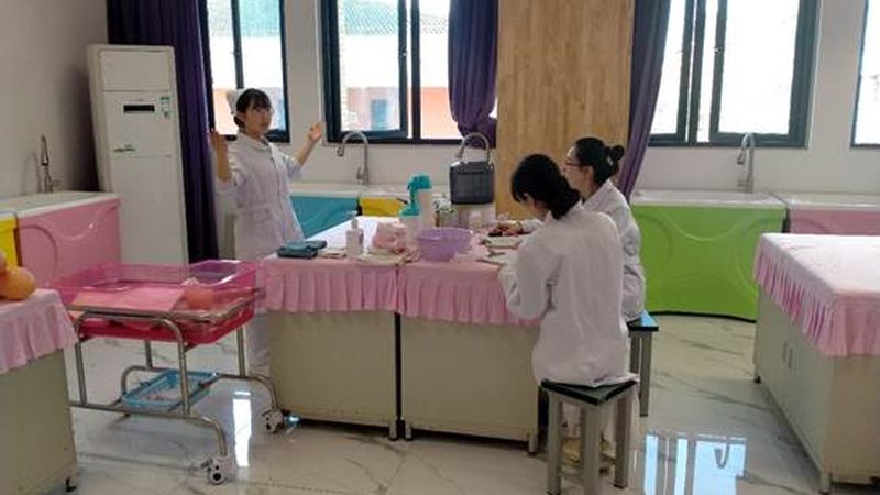 月嫂转型母婴护理师，必备技能清单